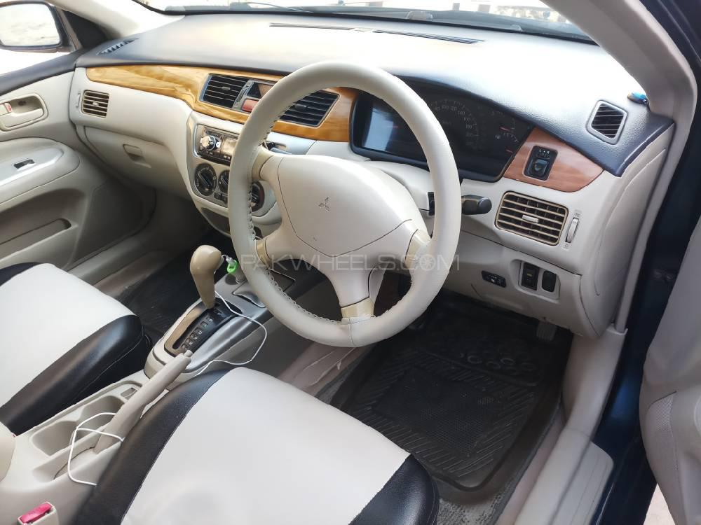 Mitsubishi Lancer 2004 for Sale in Multan Mitsubishi Lancer 2004 for Sale in Multan Image-15