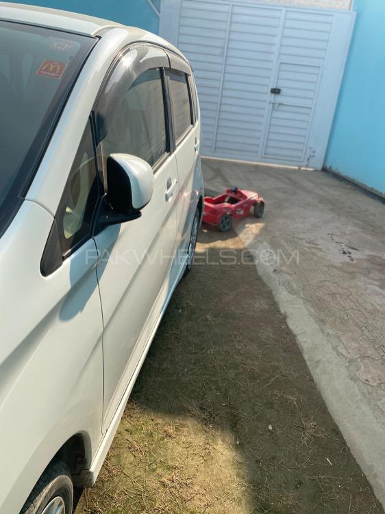 Nissan Dayz Highway Star 2013 for Sale in Peshawar Nissan Dayz Highway Star 2013 for Sale in Peshawar Image-5