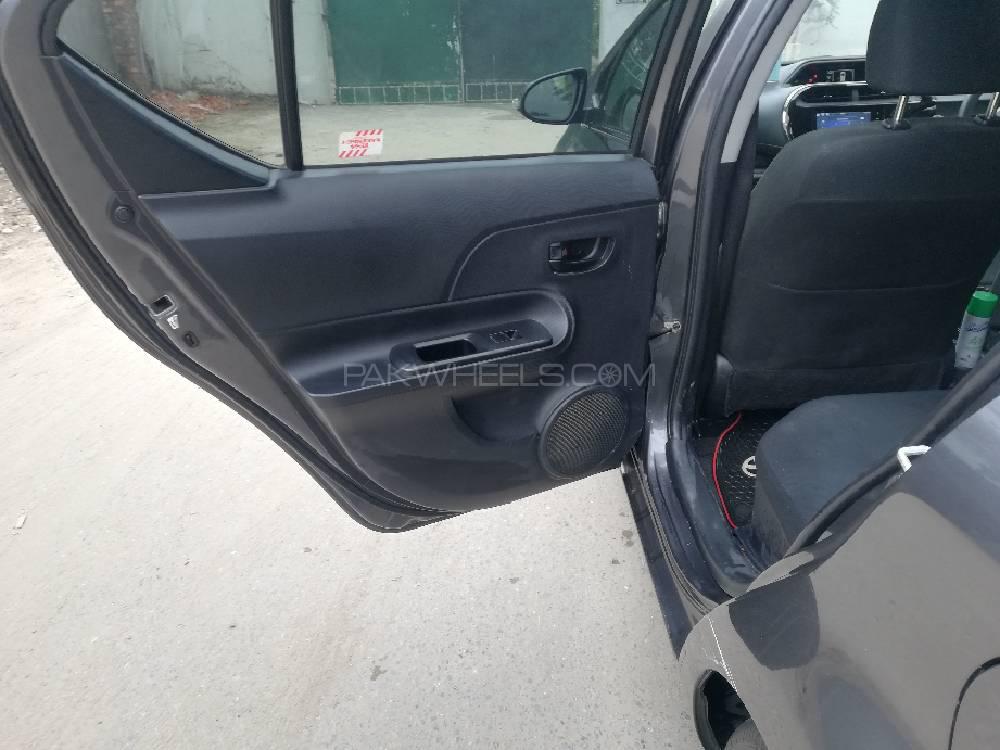 ٹویوٹا اکوا 2017 for Sale in لاہور ٹویوٹا اکوا 2017 for Sale in لاہور Image-15
