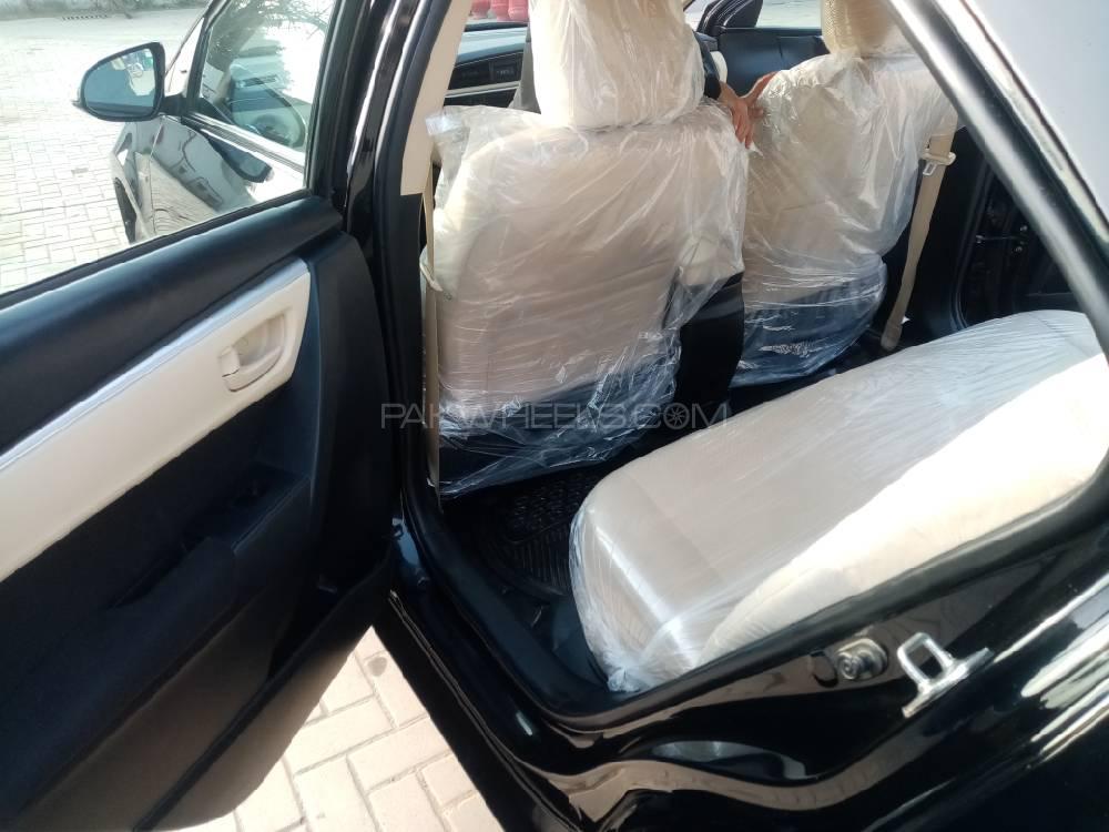 ٹویوٹا کرولا 2019 for Sale in سیالکوٹ ٹویوٹا کرولا 2019 for Sale in سیالکوٹ Image-5