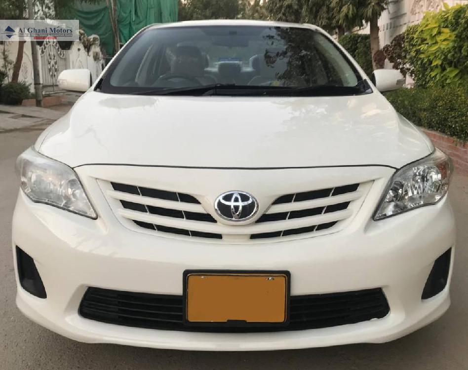 Toyota Corolla 2012 for Sale in Karachi Image-1