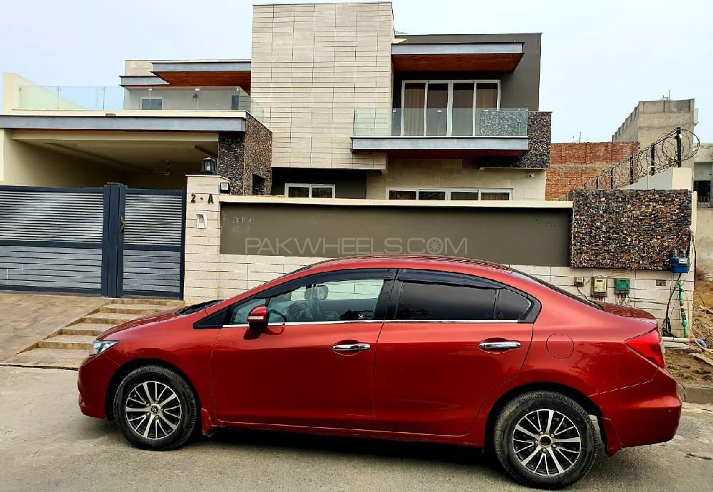 Honda Civic 2015 for Sale in Faisalabad Honda Civic 2015 for Sale in Faisalabad Image-4