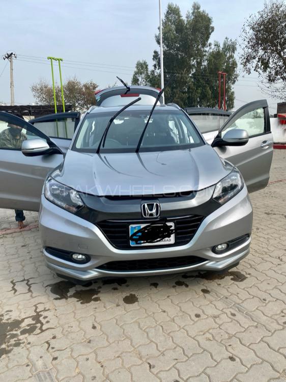 Honda Vezel 2014 for Sale in Lahore Image-1