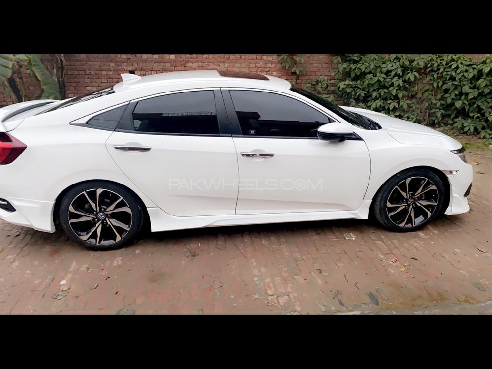 Honda Civic 2020 for Sale in Lahore Honda Civic 2020 for Sale in Lahore Image-14