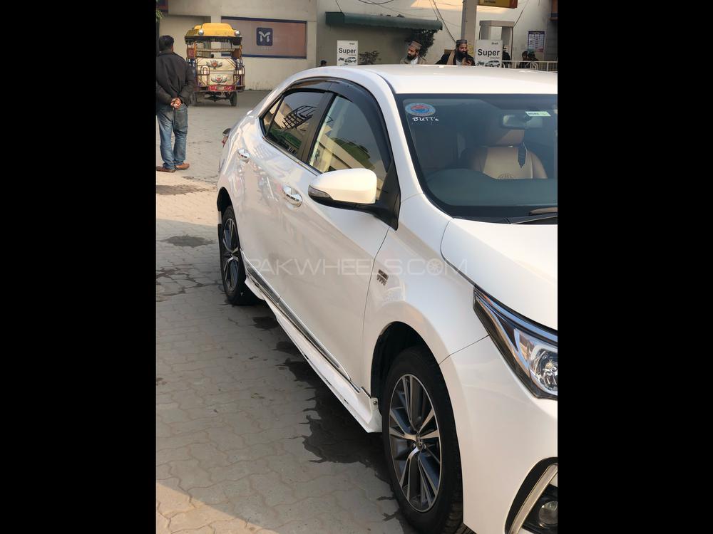 Toyota Corolla 2018 for Sale in Gujranwala Toyota Corolla 2018 for Sale in Gujranwala Image-5