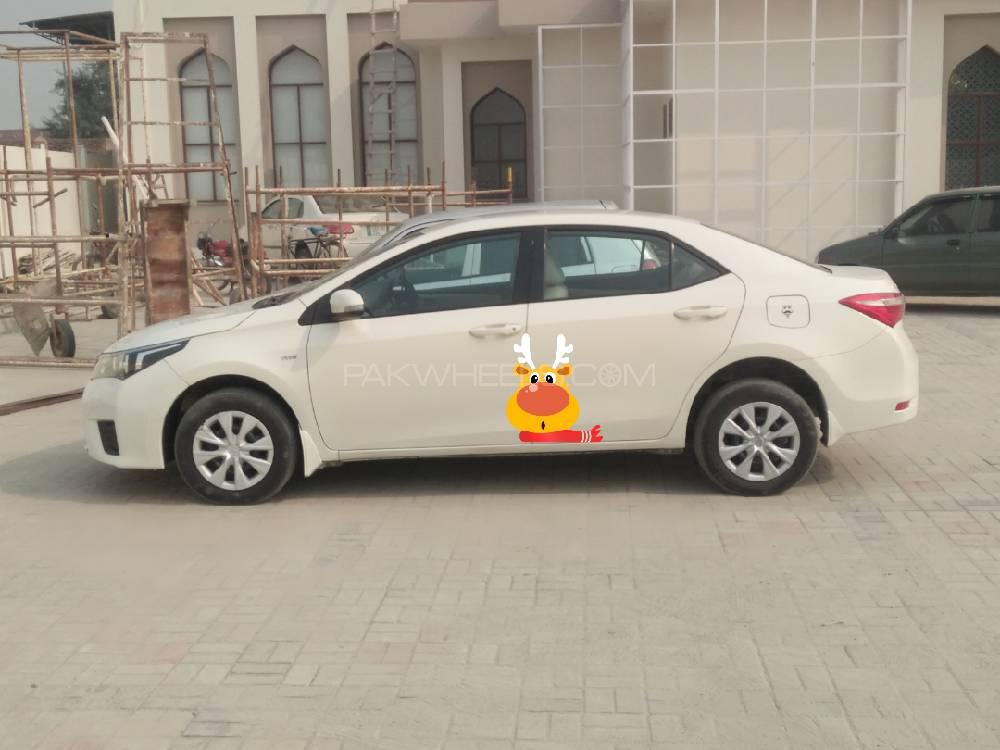 Toyota Corolla 2015 for Sale in Mian Channu Image-1