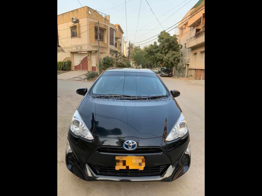 Toyota Aqua 2015 for Sale in Karachi Image-1