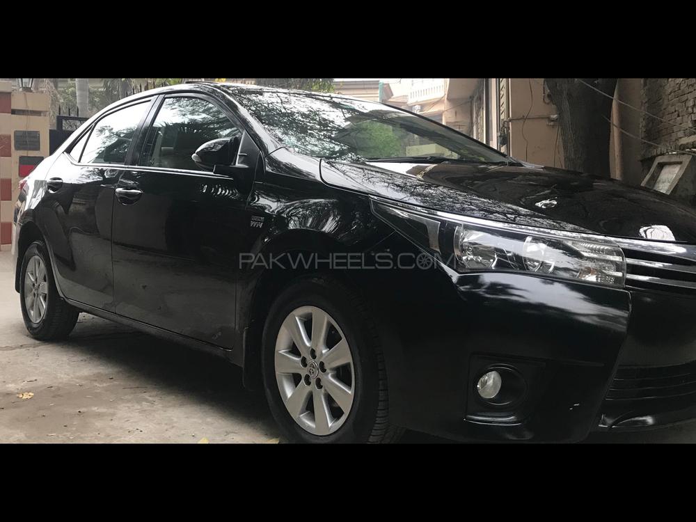 Toyota Corolla 2016 for Sale in Lahore Toyota Corolla 2016 for Sale in Lahore Image-2