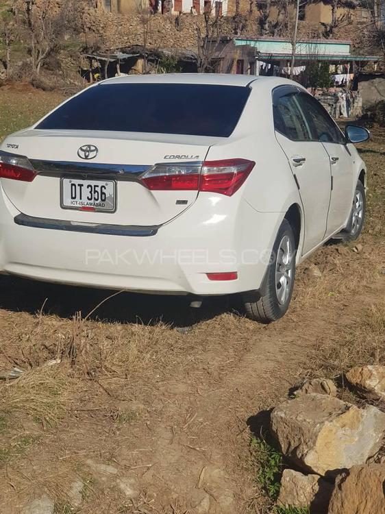 Toyota Corolla 2015 for Sale in Rawalpindi Toyota Corolla 2015 for Sale in Rawalpindi Image-3