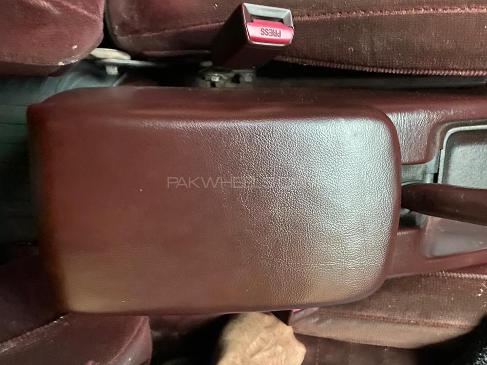 Toyota Cressida 1990 for Sale in Sahiwal Toyota Cressida 1990 for Sale in Sahiwal Image-14
