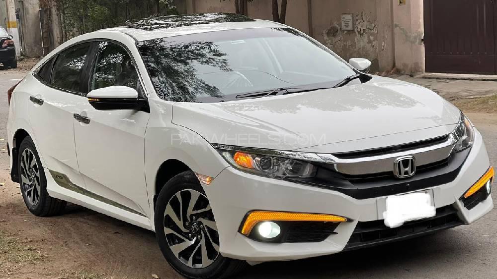 Honda Civic 2018 for Sale in Lahore Honda Civic 2018 for Sale in Lahore Image-2