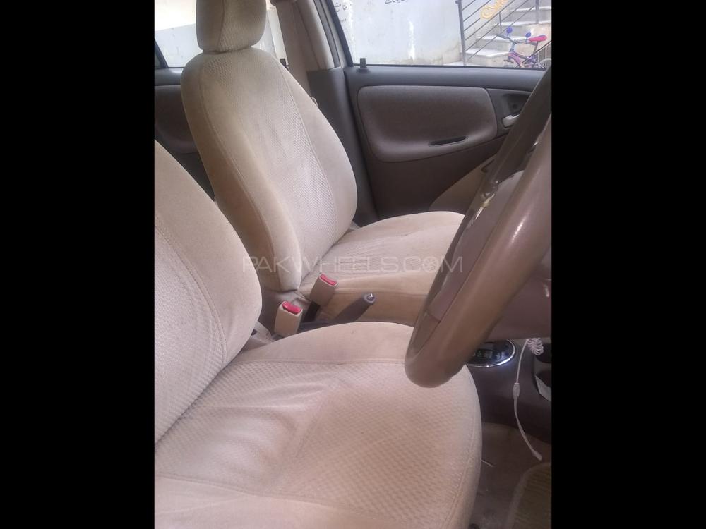 Toyota Platz 2004 for Sale in Karachi Toyota Platz 2004 for Sale in Karachi Image-8