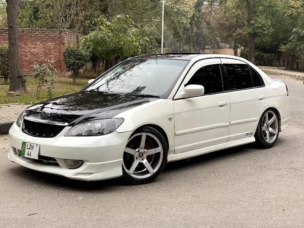 Honda Civic 2004 for Sale in Lahore Image-1
