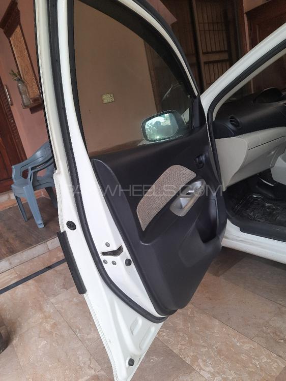 ٹویوٹا بیلٹا 2007 for Sale in فیصل آباد ٹویوٹا بیلٹا 2007 for Sale in فیصل آباد Image-13