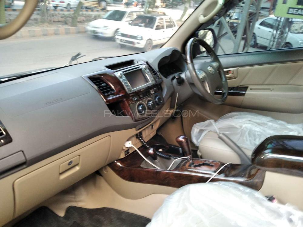 Toyota Hilux 2012 for Sale in Hyderabad Toyota Hilux 2012 for Sale in Hyderabad Image-7