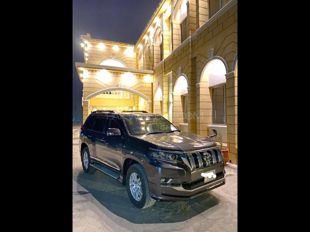 Toyota Land Cruiser 2012 for Sale in Attock Image-1
