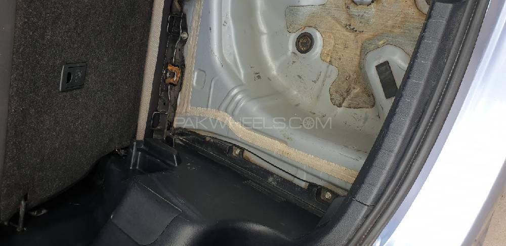 Toyota Vitz 2012 for Sale in Lahore Toyota Vitz 2012 for Sale in Lahore Image-7