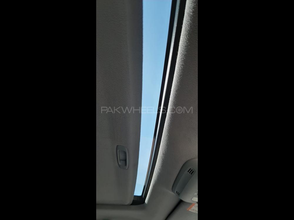 Lexus LX Series 2005 for Sale in Karachi Lexus LX Series 2005 for Sale in Karachi Image-8