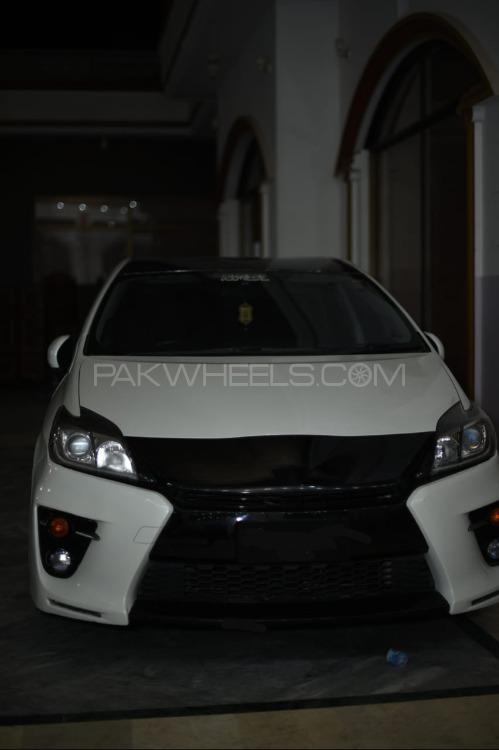 Toyota Prius 2013 for Sale in Islamabad Image-1