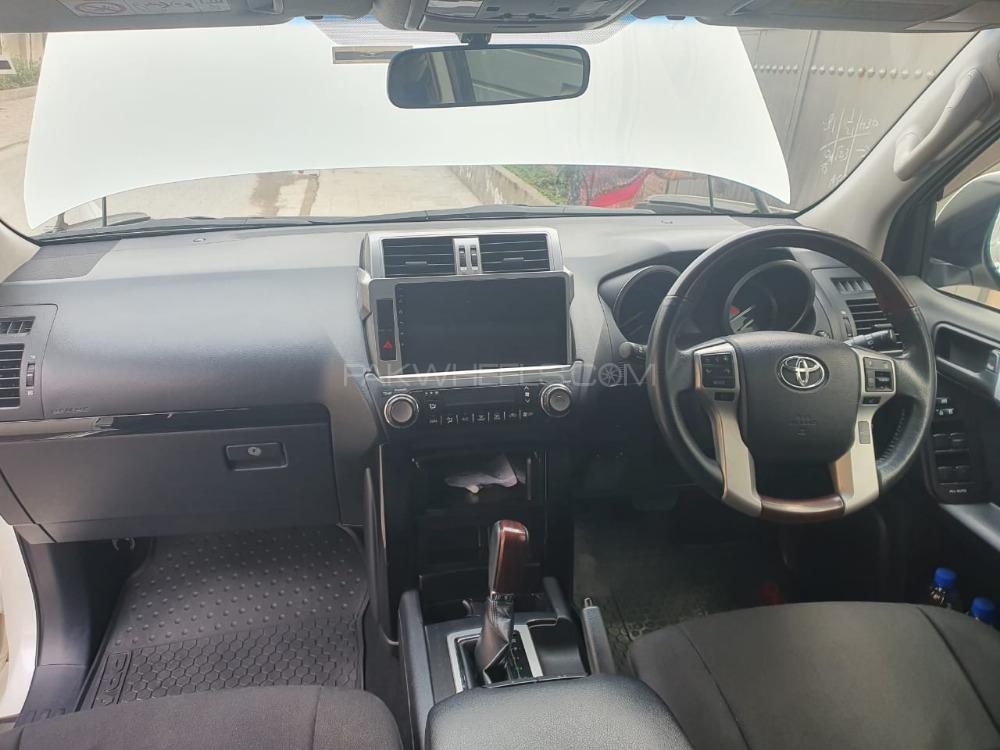 Toyota Prado 2014 for Sale in Lahore Toyota Prado 2014 for Sale in Lahore Image-9
