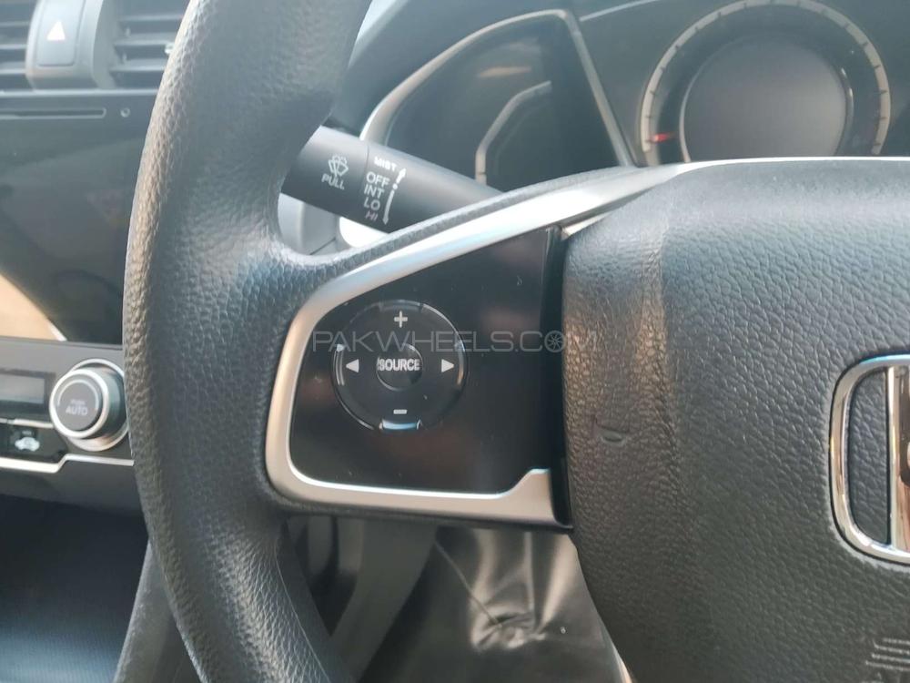 Honda Civic 2017 for Sale in Lahore Honda Civic 2017 for Sale in Lahore Image-13