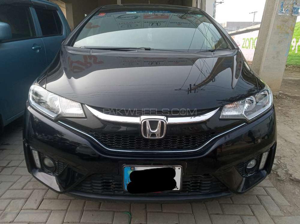 Honda Fit 2015 for Sale in Gujranwala Image-1
