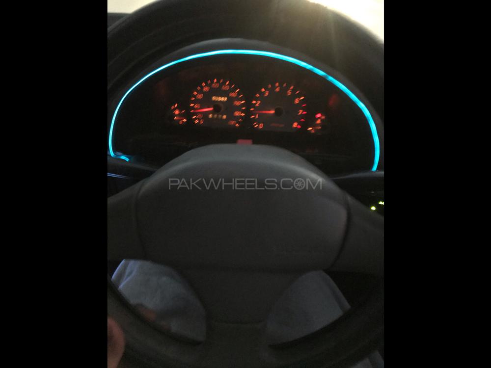 Suzuki Cultus 2004 for Sale in Karachi Suzuki Cultus 2004 for Sale in Karachi Image-10
