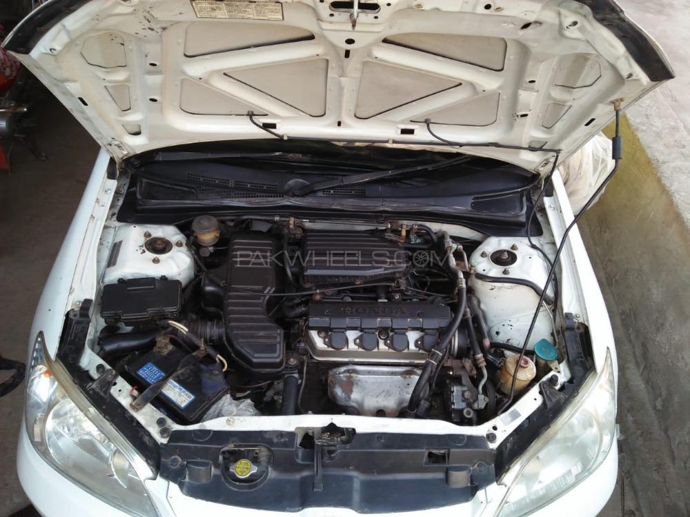Honda Civic 2004 for Sale in Faisalabad Image-1