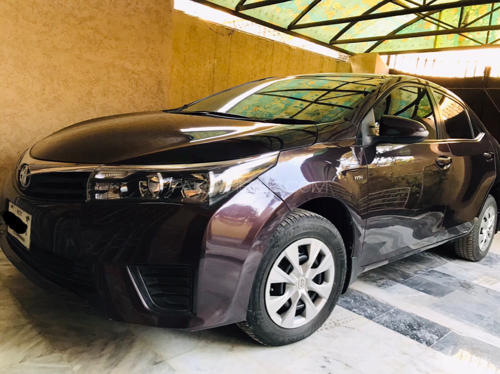 Toyota Corolla 2015 for Sale in Peshawar Image-1