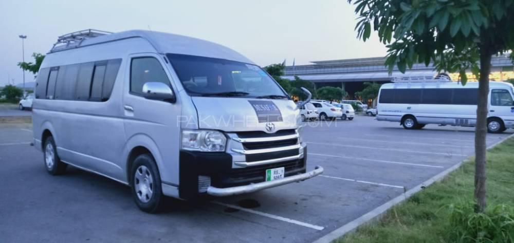 Toyota Hiace 2012 for Sale in Islamabad Image-1