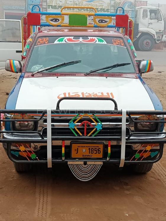 Toyota Hilux 1992 for Sale in Taunsa sharif Image-1