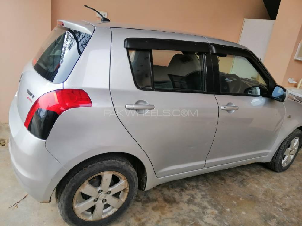 سوزوکی سوئفٹ 2011 for Sale in ساہیوال سوزوکی سوئفٹ 2011 for Sale in ساہیوال Image-4