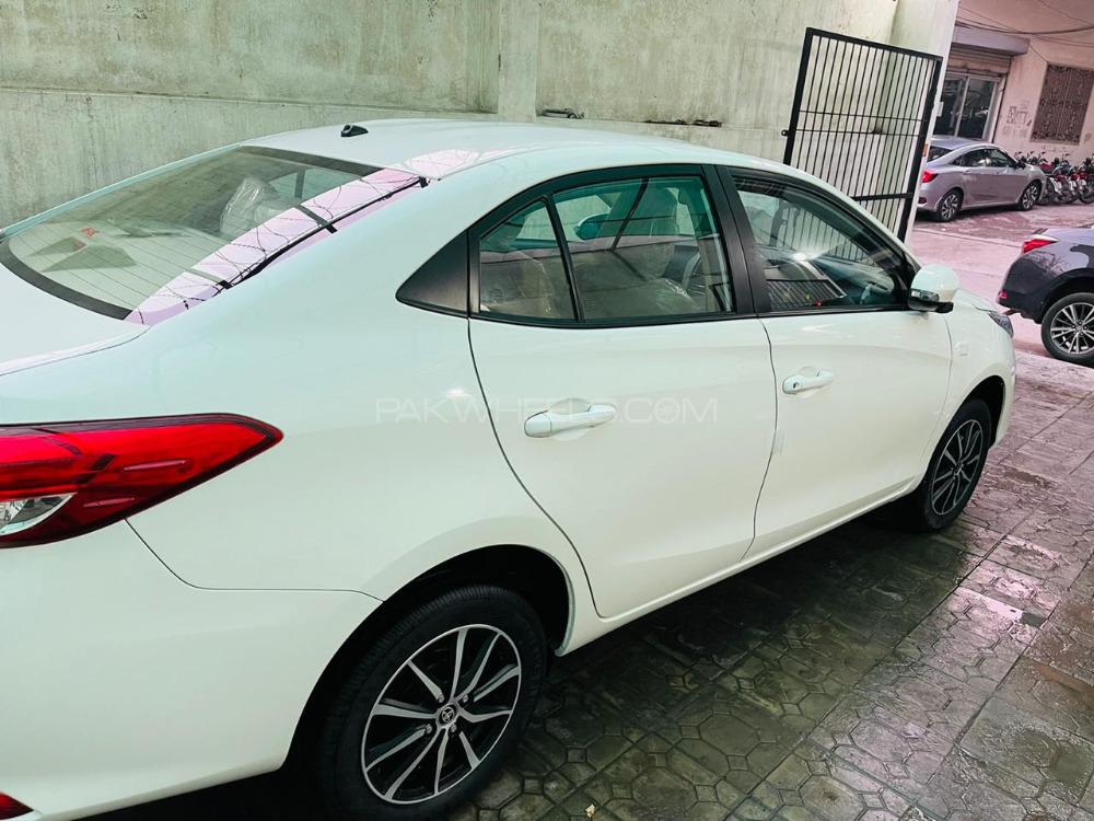 Toyota Yaris Sedan 2021 for Sale in Lahore Toyota Yaris Sedan 2021 for Sale in Lahore Image-3