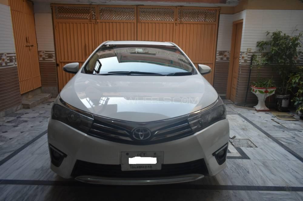 Toyota Corolla 2014 for Sale in Abbottabad Image-1