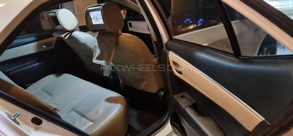 Toyota Corolla 2015 for Sale in Islamabad Toyota Corolla 2015 for Sale in Islamabad Image-4