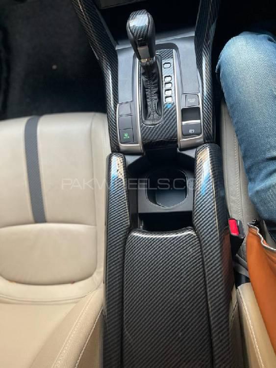 Honda Civic 2021 for Sale in Hyderabad Honda Civic 2021 for Sale in Hyderabad Image-13