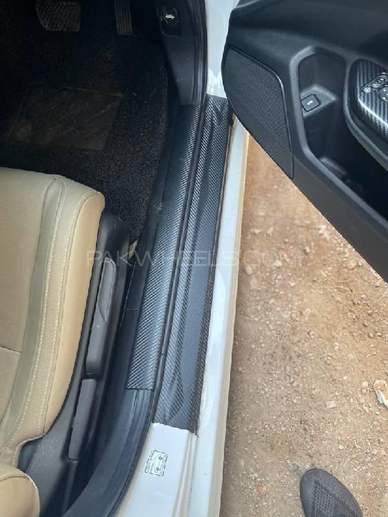 Honda Civic 2021 for Sale in Hyderabad Honda Civic 2021 for Sale in Hyderabad Image-9