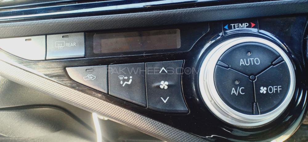 Toyota Aqua 2017 for Sale in Multan Toyota Aqua 2017 for Sale in Multan Image-14