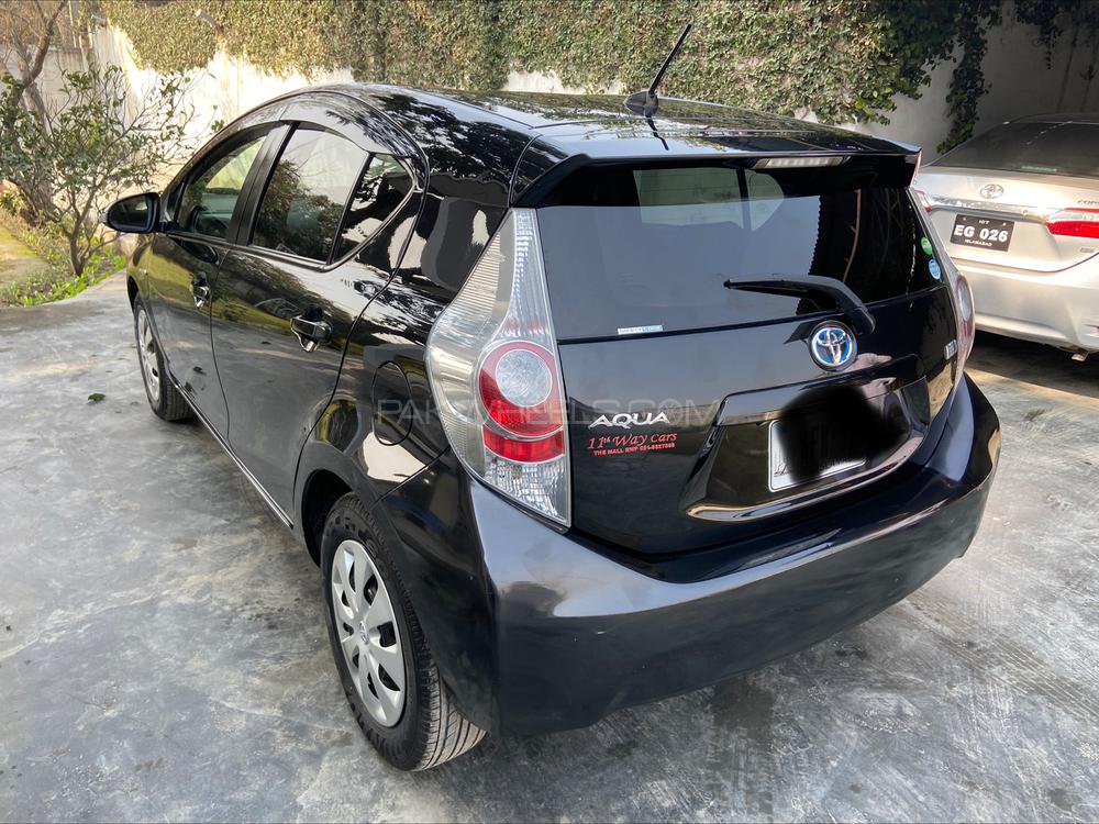 ٹویوٹا اکوا 2014 for Sale in مردان ٹویوٹا اکوا 2014 for Sale in مردان Image-16