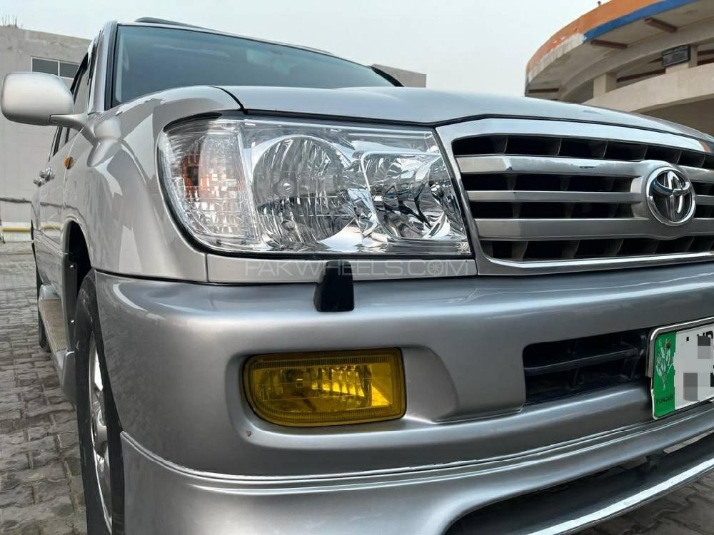 ٹویوٹا لینڈ کروزر 2005 for Sale in ساہیوال ٹویوٹا لینڈ کروزر 2005 for Sale in ساہیوال Image-5