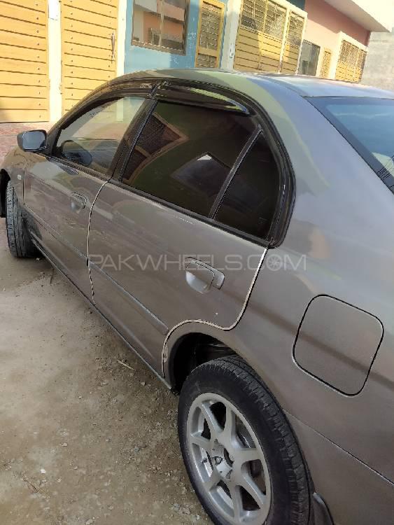Honda Civic 2004 for Sale in Sahiwal Honda Civic 2004 for Sale in Sahiwal Image-18