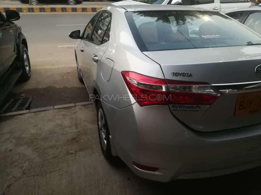 Toyota Corolla 2017 for Sale in Karachi Toyota Corolla 2017 for Sale in Karachi Image-9