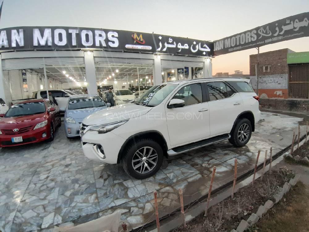 Toyota Fortuner 2019 for Sale in Peshawar Toyota Fortuner 2019 for Sale in Peshawar Image-9