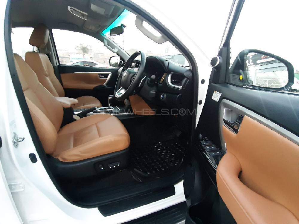 Toyota Fortuner 2019 for Sale in Peshawar Toyota Fortuner 2019 for Sale in Peshawar Image-13