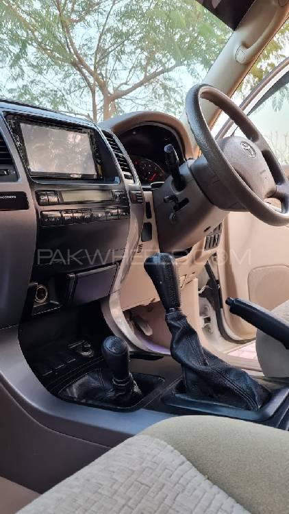 ٹویوٹا پراڈو 2003 for Sale in فیصل آباد ٹویوٹا پراڈو 2003 for Sale in فیصل آباد Image-15