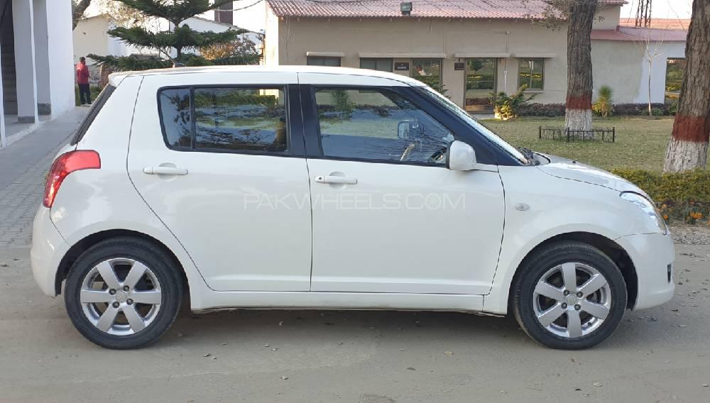 سوزوکی سوئفٹ 2018 for Sale in راولپنڈی Image-1