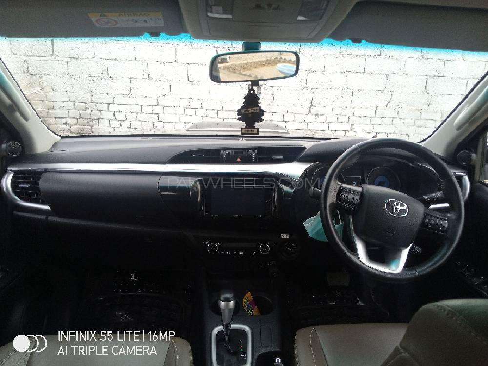 ٹویوٹا ہائیلکس 2017 for Sale in چارسدہ ٹویوٹا ہائیلکس 2017 for Sale in چارسدہ Image-8