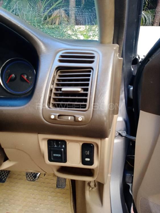 Honda Civic 2005 for Sale in Rawalpindi Honda Civic 2005 for Sale in Rawalpindi Image-11