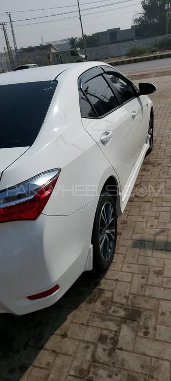 Toyota Corolla 2018 for Sale in Hyderabad Toyota Corolla 2018 for Sale in Hyderabad Image-9