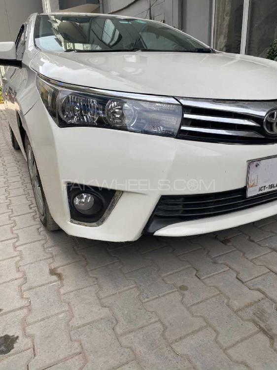 Toyota Corolla 2015 for Sale in Peshawar Toyota Corolla 2015 for Sale in Peshawar Image-3